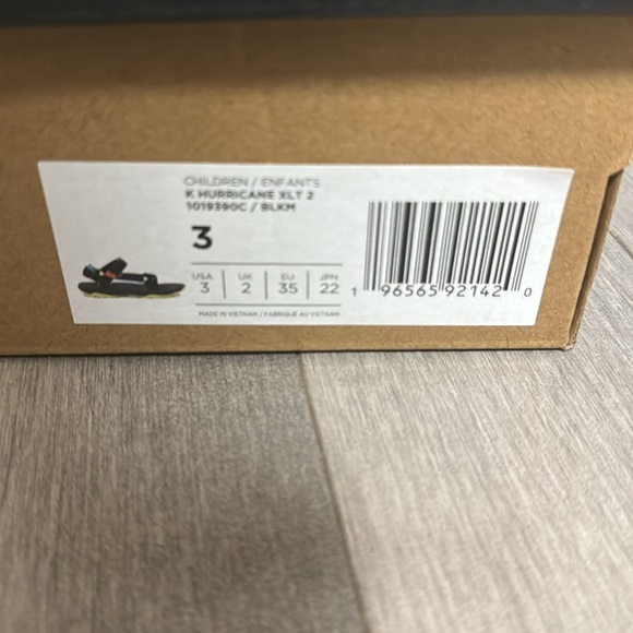 TEVA Hurricane XLT sandals - Picture 3 of 4